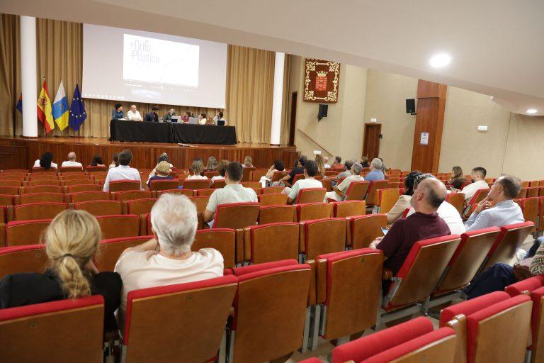 CHARLA + GRIFO - PLASTICO (11)