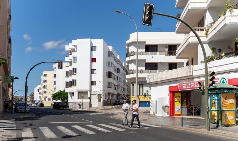 Imágen de uno de los semáforos de Arrecife