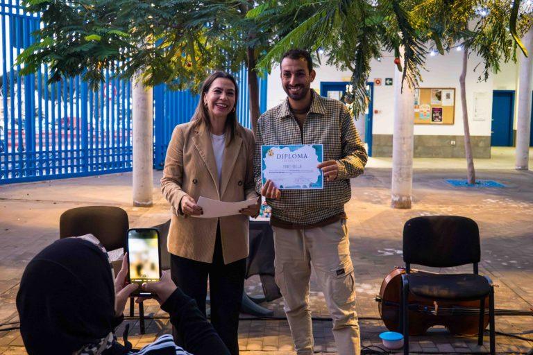 Entrega diplomas curso Español para Extranjeros (2)