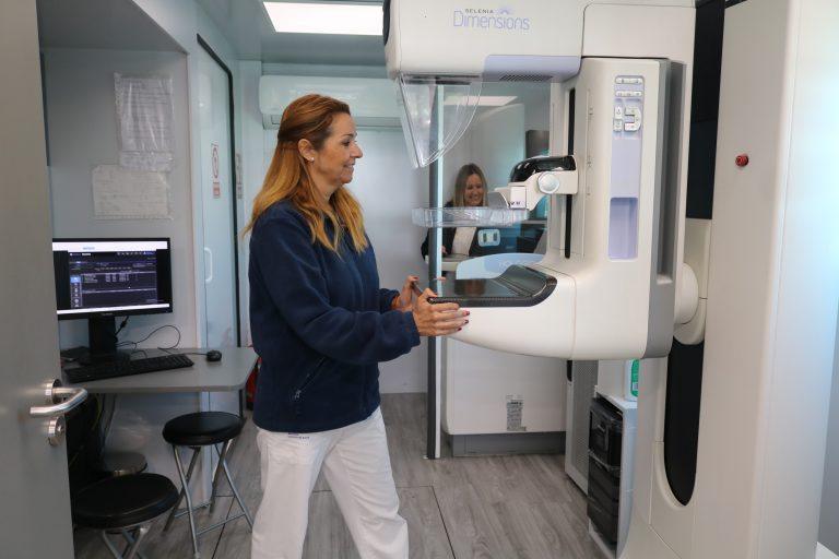 Unidad móvil de mamografía