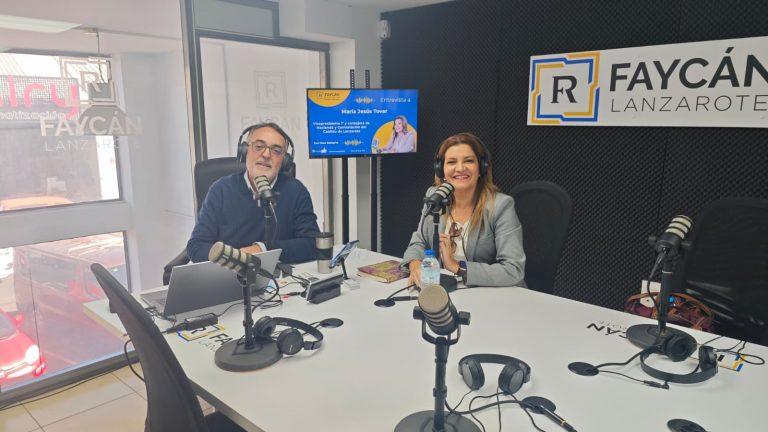 María Jesús Tovar junto a Paco Robayna
