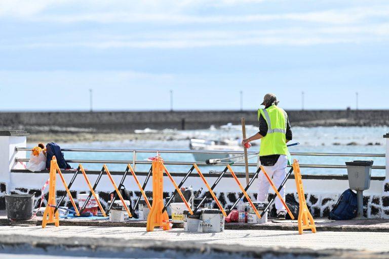 Mejoras de mantenimiento en el Parque José Ramírez Cerdá con el plan activado por el alcalde de Arrecife Yonathan de León
