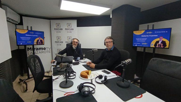 Imagen de la entrevista de esta mañana en los estudios de Radio Faycan Lanzarote