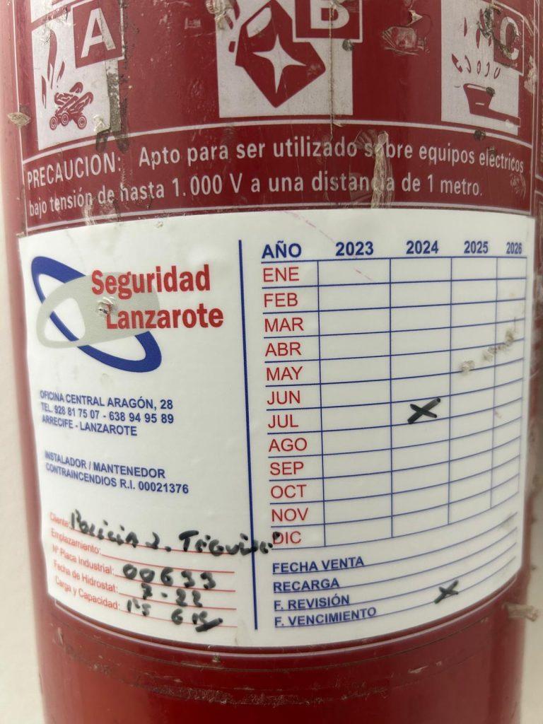 Imagen de uno de los extintores