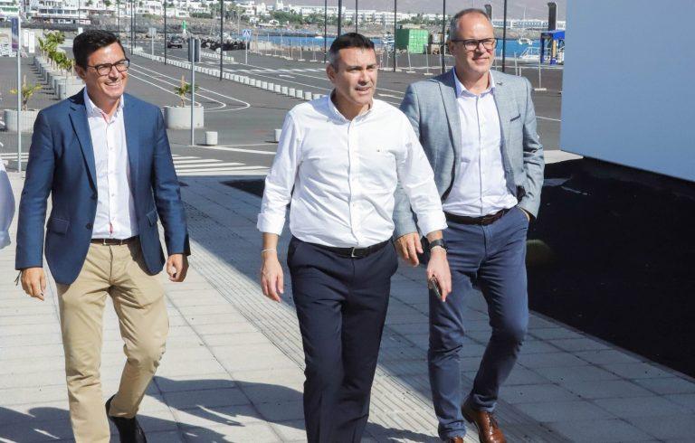 PUERTO DE PLAYA BLANCA