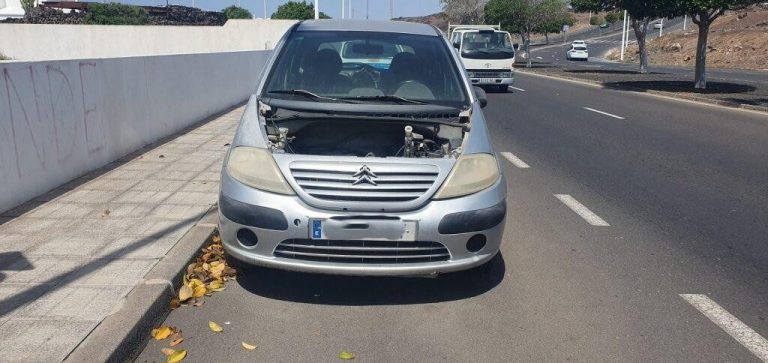 Imagen de uno de los vehículos retirados