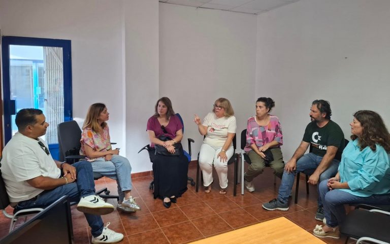 Reunio?n con vecinos de Costa Teguise