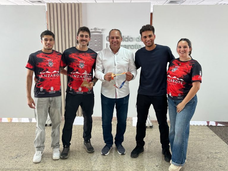 Juan Monzón recibe al Auria (1)