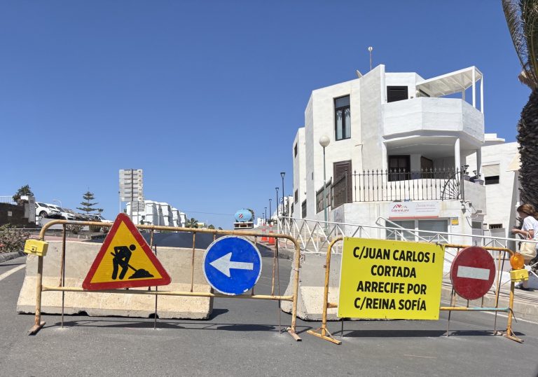 Obra en la calle Juan Carlos I