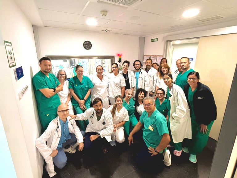 Parte del equipo del servicio de Cardiología del Molina Orosa
