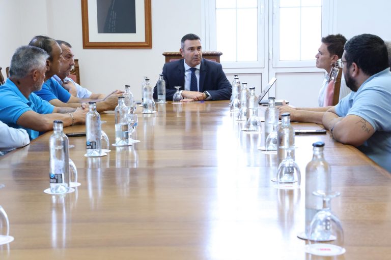 REUNIÓN COOPERATIVA TAXIS (2)