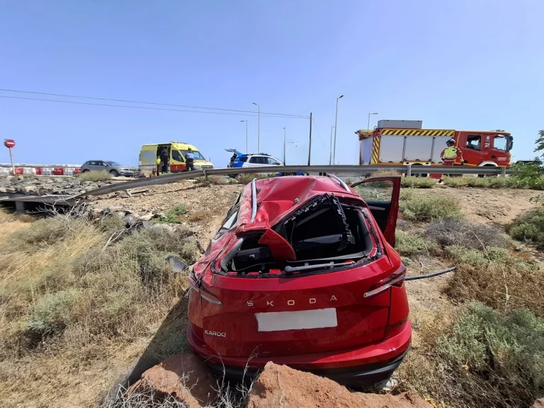 Accidente-rotonda-Femes