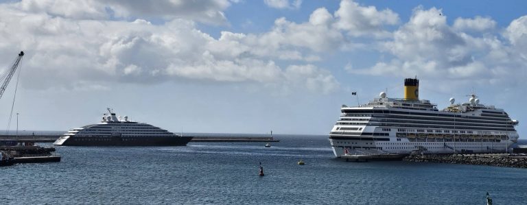 Los puertos de Arrecife lideran la llegada de cruceristas entre todos los puertos estatales de ambas provincias en Canarias