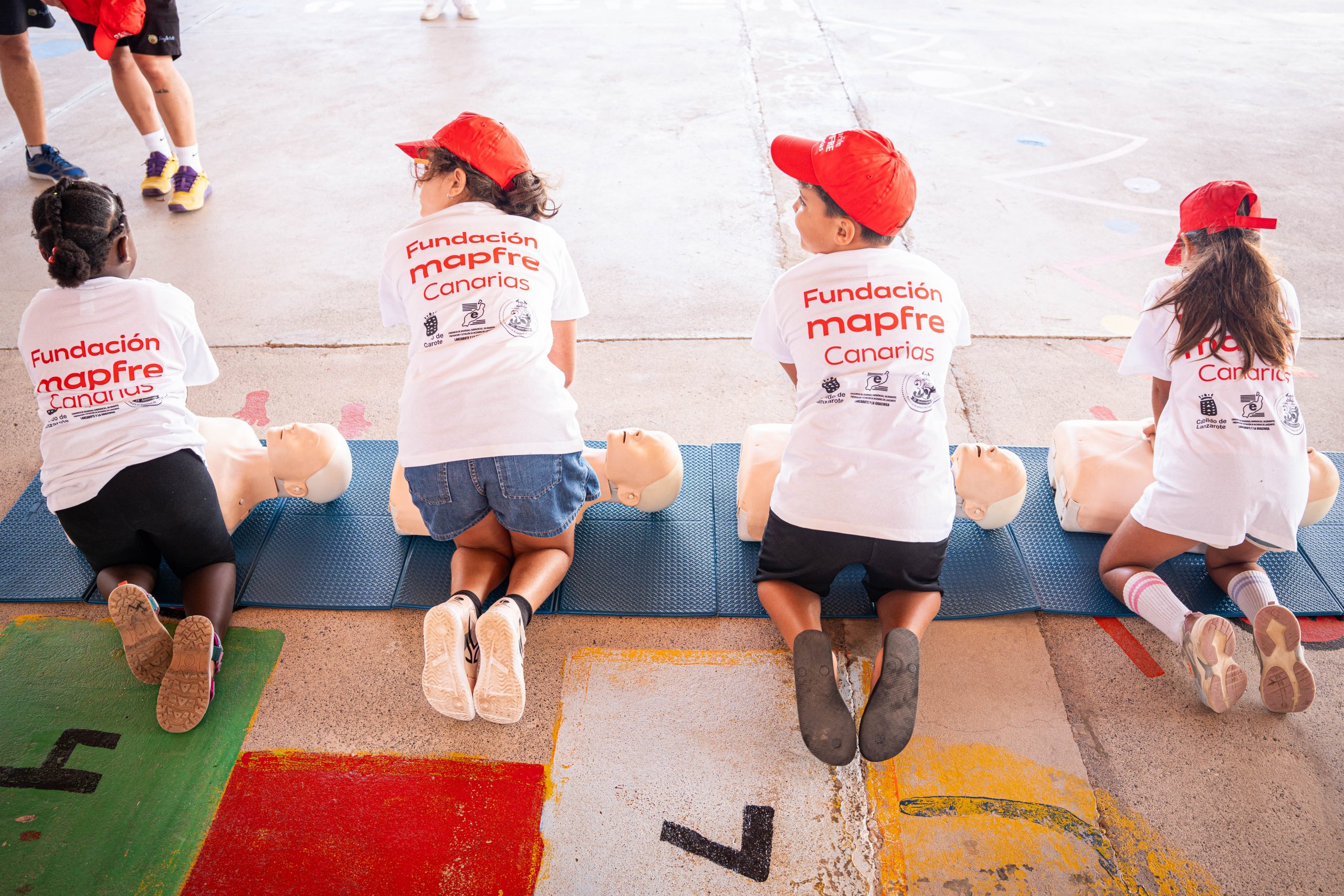 Actividad de la campaña de prevención acuática Este verano, chapuzón seguro en Lanzarote