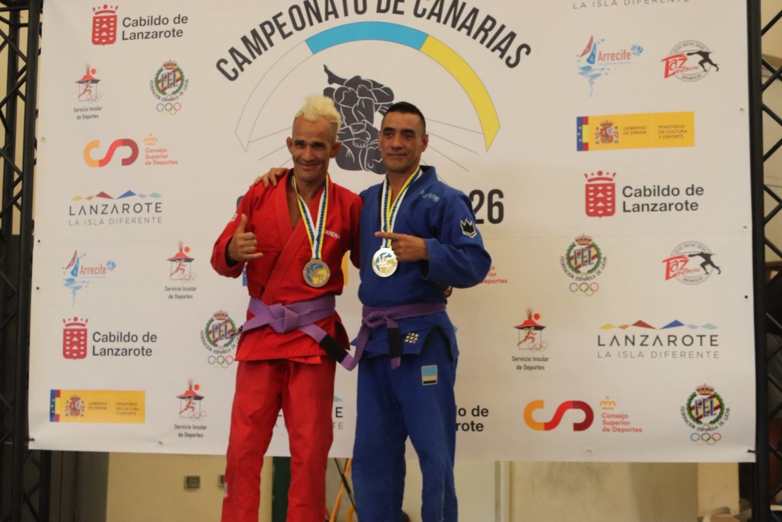 Luis Permuy Podium
