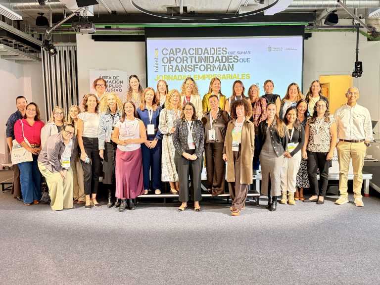 Participantes en las jornadas de empleo inclusivo celebradas en Arrecife